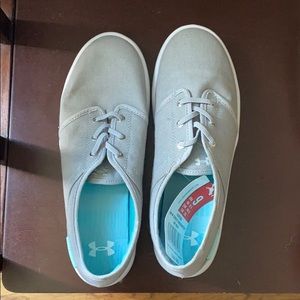 Under armor women’s slip on shoes